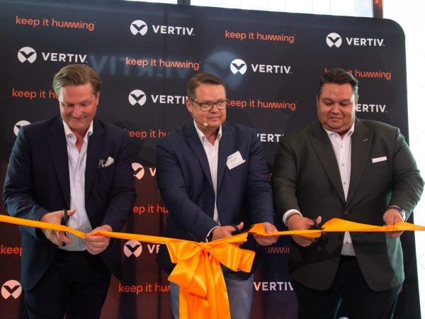 Ribbon-Cutting.jpg